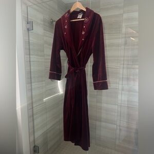 VANITY FAIR velvet robe